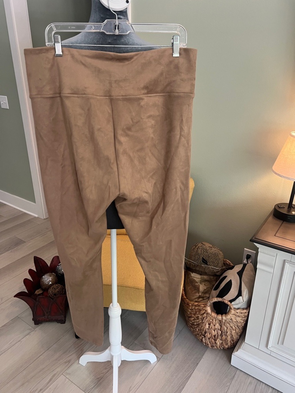 Rachel Zoe Slim High-Waist Pants in Tan - Picture 2 of 9